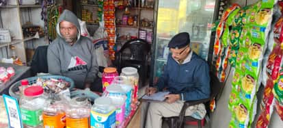 Cash and goods worth Rs 60,000 stolen from shop