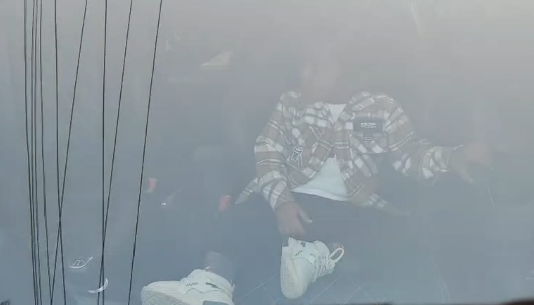 Child held for an hour in car written off by police