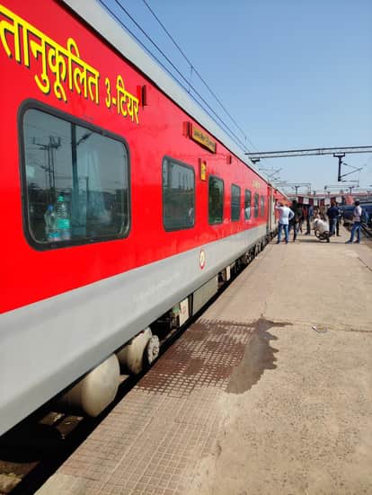 Daulatpur Chowk Express will run with LHB coaches from the new year.