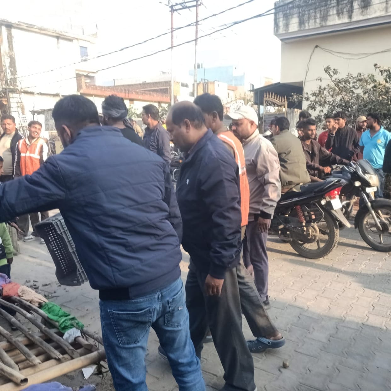 Encroachment removed from Paniala Road, heated argument ensues