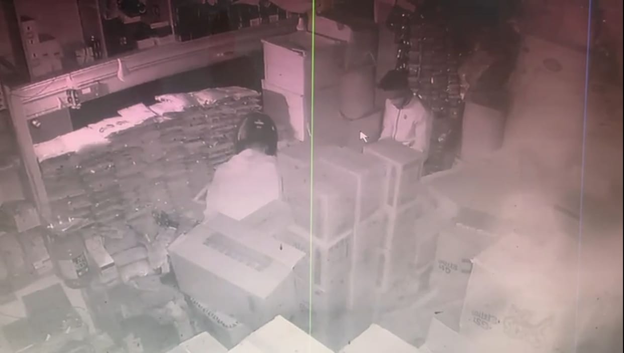 Theft worth lakhs from a wholesale grocery store