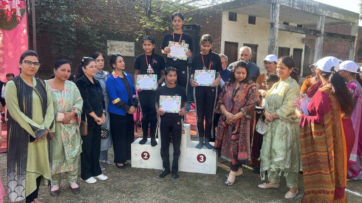 The best performing students were awarded