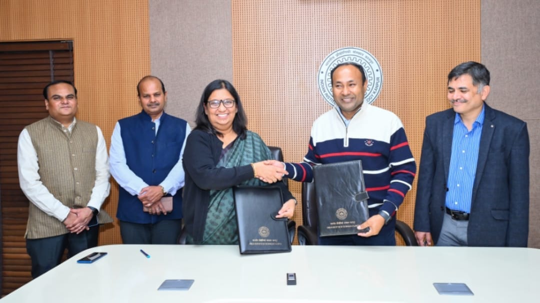 UIET students will be able to go to IITs for internships.