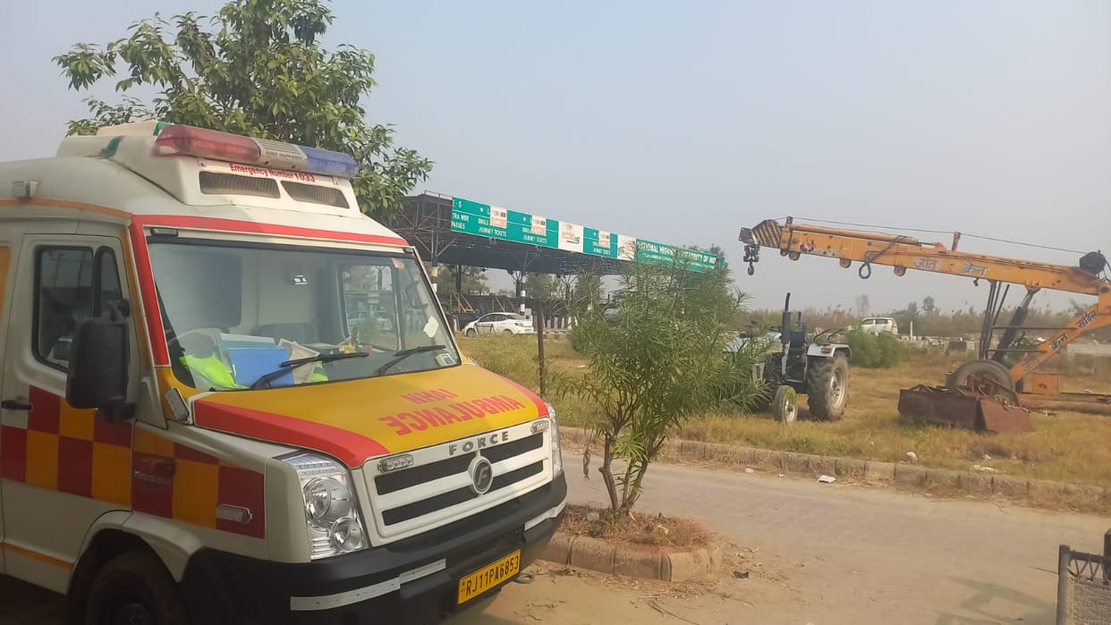 Only two police vehicles were found parked on the 17-km stretch of the national highway between Jhajjar and Dighal, and no patrolling was seen.