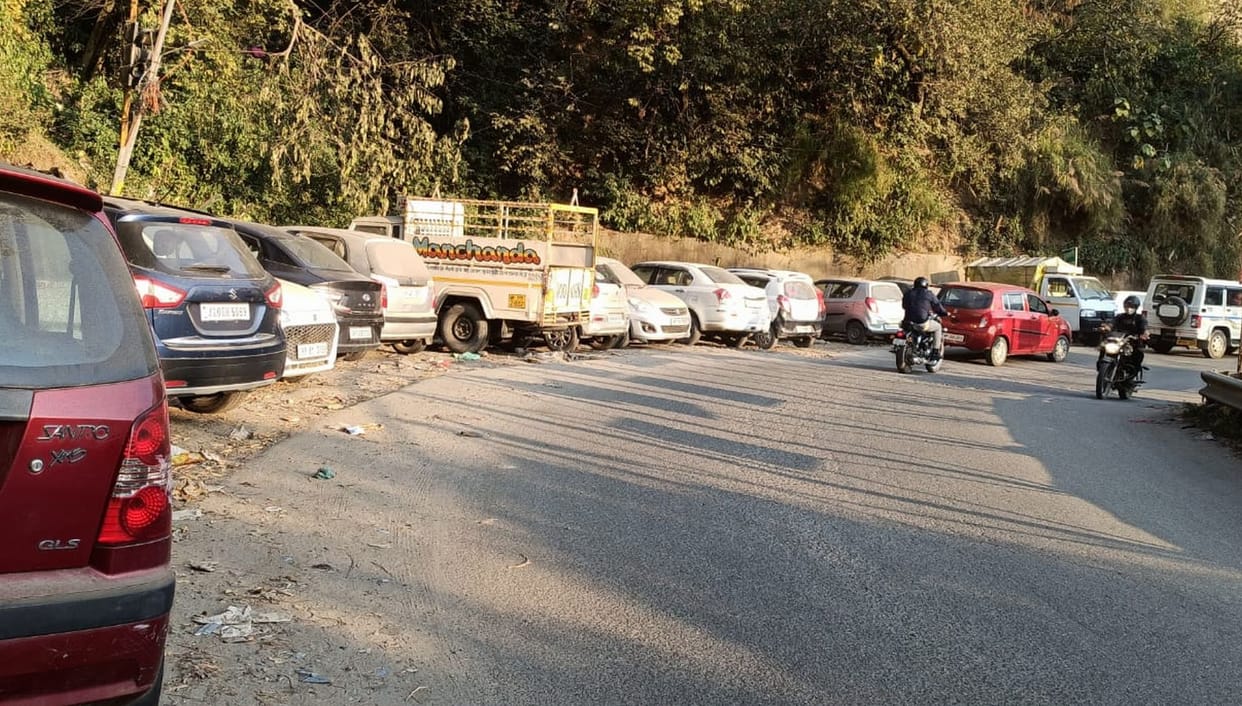 Highway becomes parking lot... more than 200 vehicles parked within a radius of four kilometers