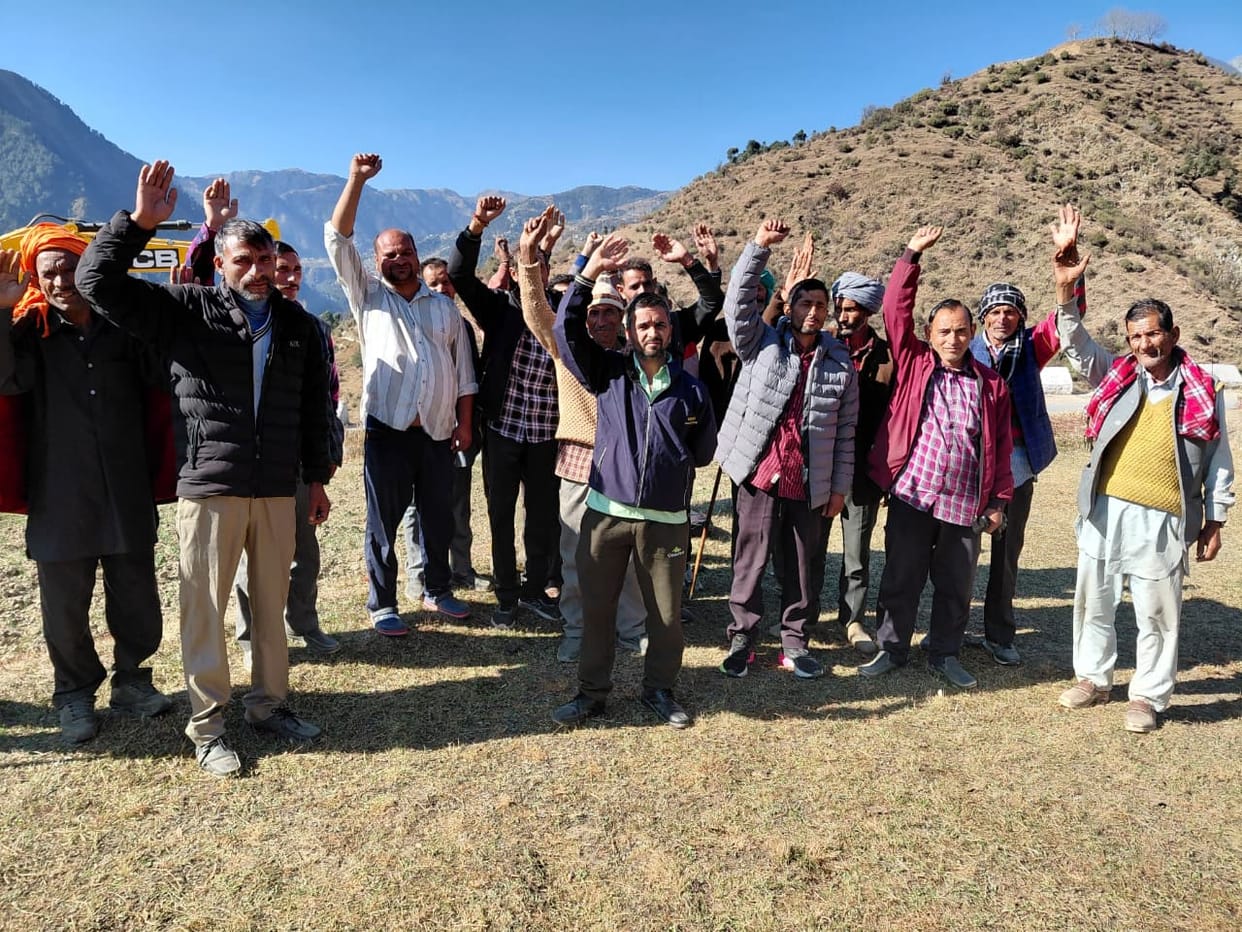 Farmers protested for the second day regarding the Chalog-Dhaman road.