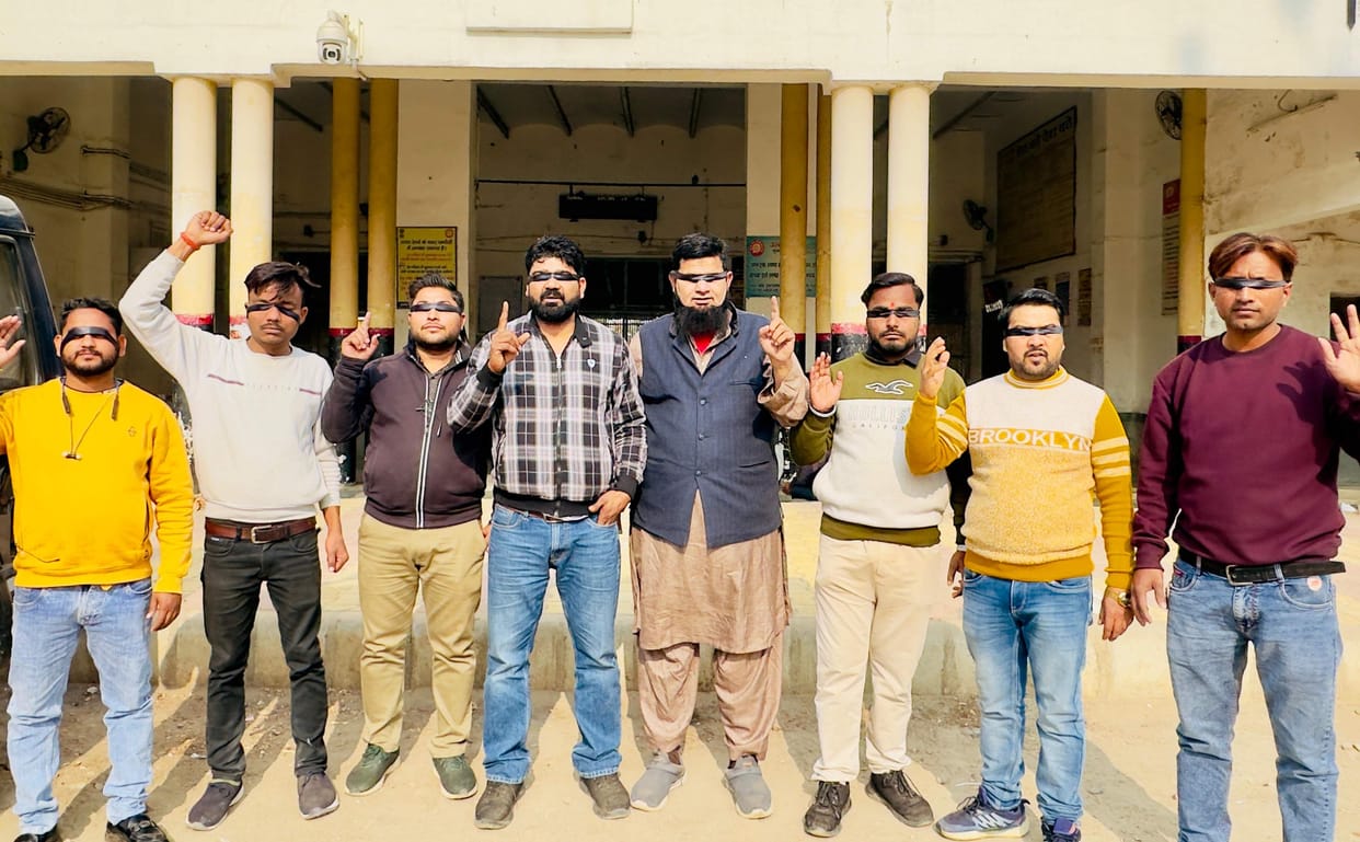 Accused of cancelling trains due to fog, traders angry