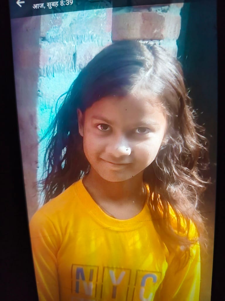 agra news fatehabad girl body found