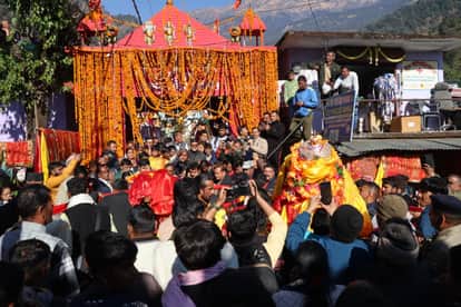Mother Anasuya, fill my bag, 225 Barohi came to ask for a boon