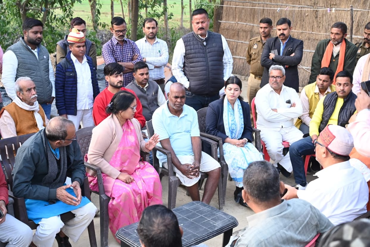 Announcement made to build Lekhpal Bhawan in the name of Ashish
