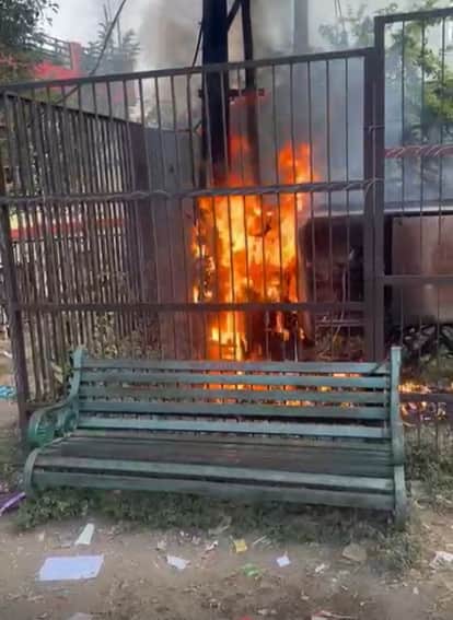 fire in transfarmer in amarpur mohala