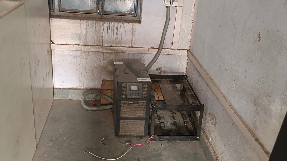 16 batteries stolen after Model Sanskriti School's lock was broken, third incident in 15 days