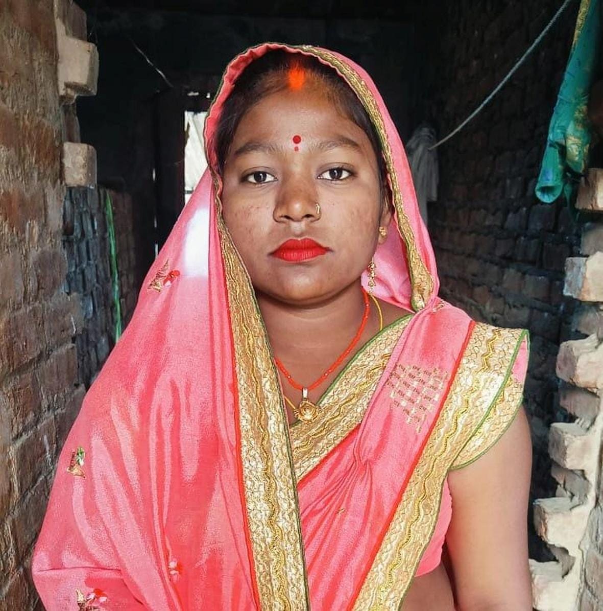 Wife killed, husband injured in road accident