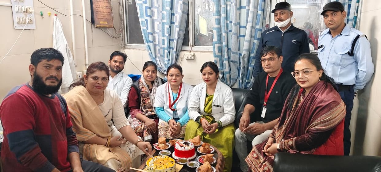 The Deputy Commissioner inspected the facilities being provided to the disabled.