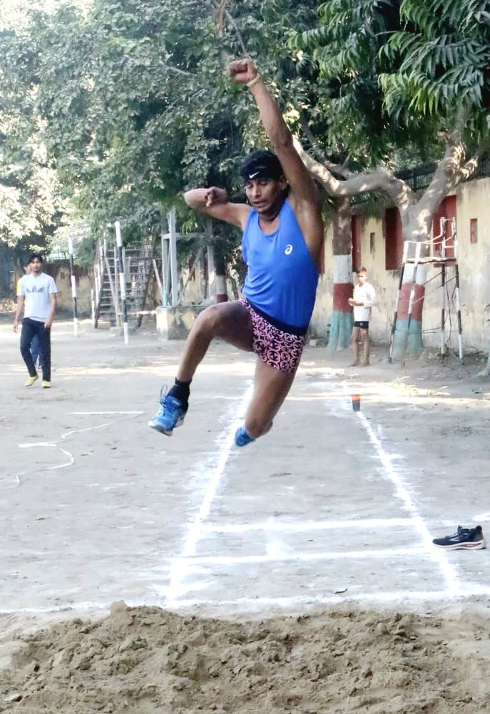 Para athletes participated in trials for various sports.