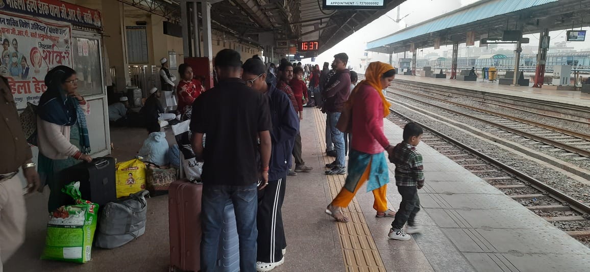 Most of the Delhi-Mumbai express trains are full.