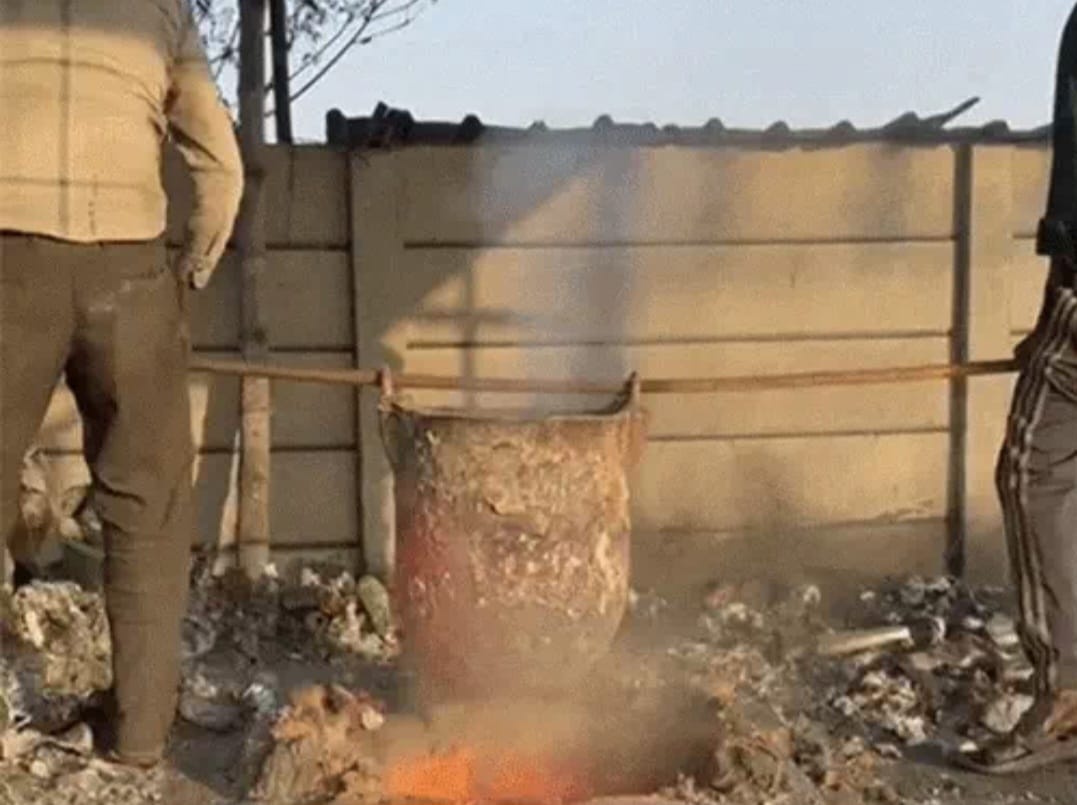 The Pollution Control Board demolished four aluminium smelting furnaces in Siddipur Lova village.