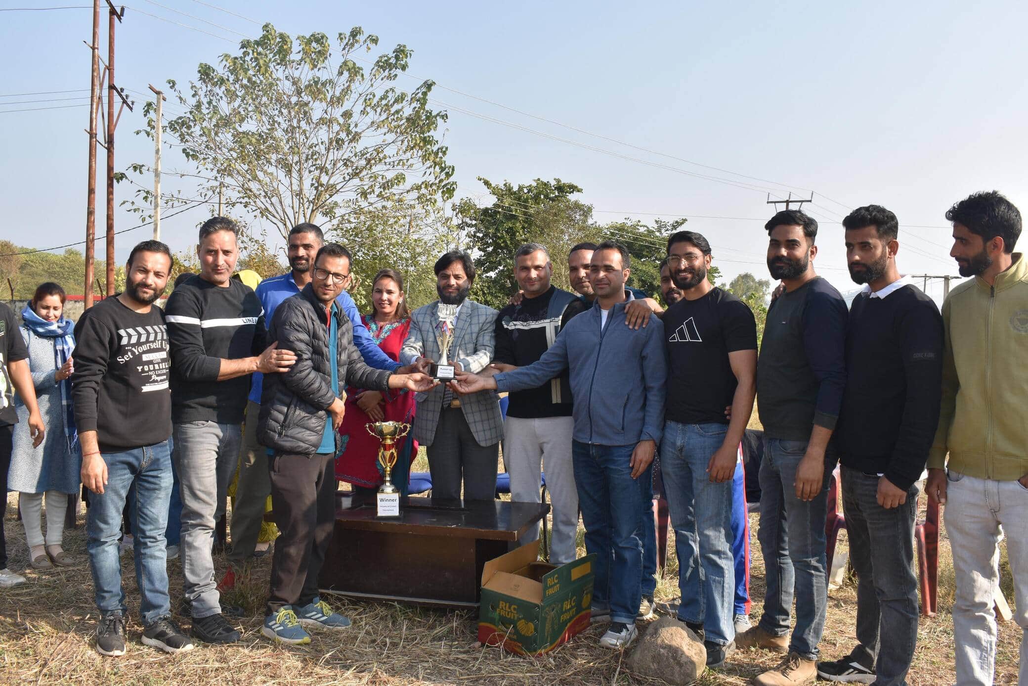 फोटो :- नौशेरा डिग्री कॉलेज में चल रही क्रिकेट प्रतियोगिता का समापन