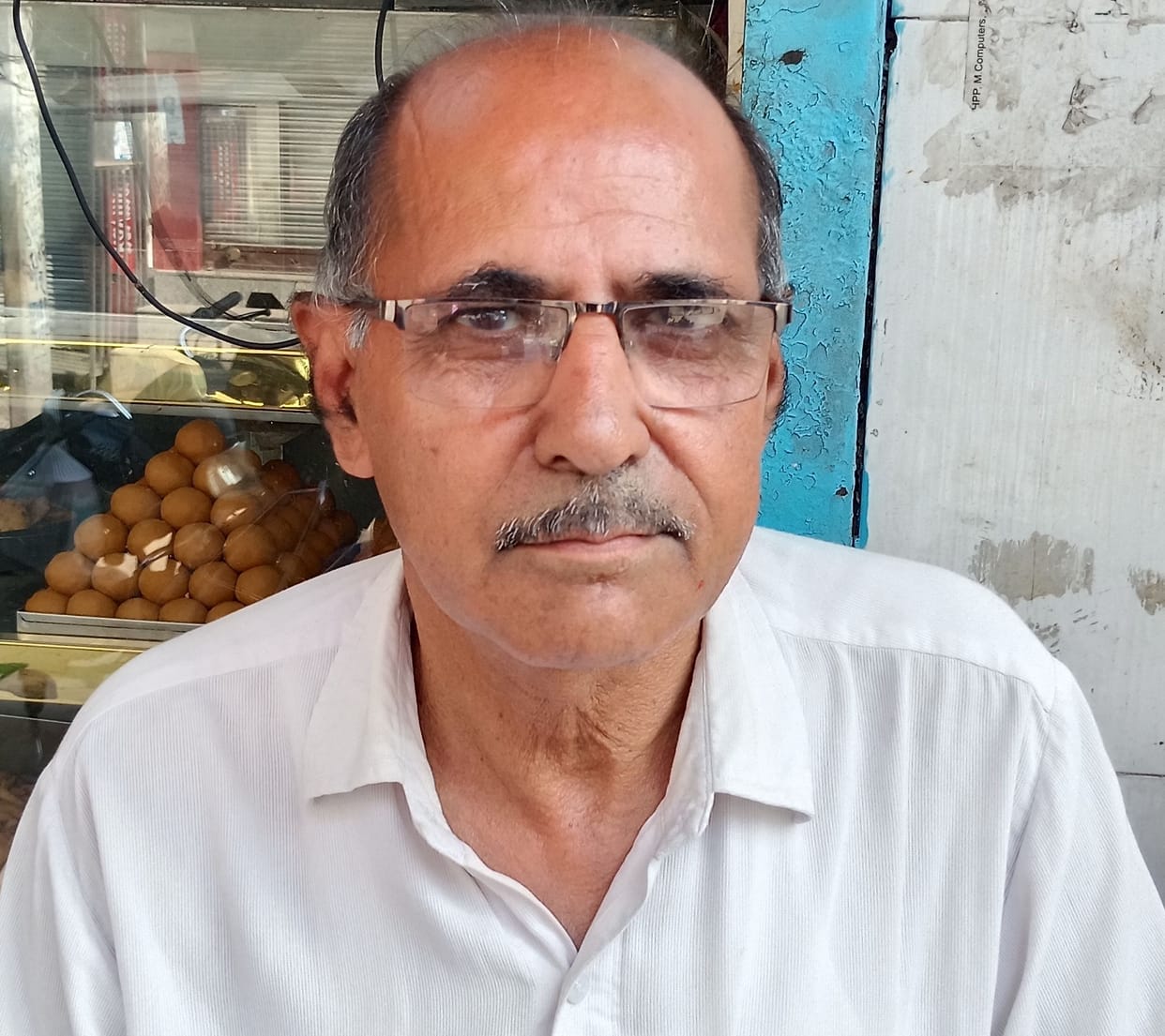 The road from Masani Chowk to Majra Bridge in the city has been in a bad condition for the last ten years.