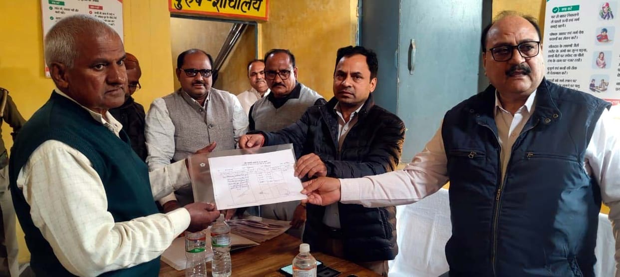 After 35 years, the farmers of Saradamai got ownership rights.