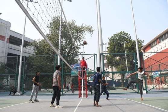 Modern Academy won the volleyball title