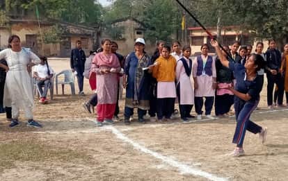 Ravindra and Neha top the 5000 meter race