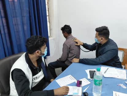 People face the problems.