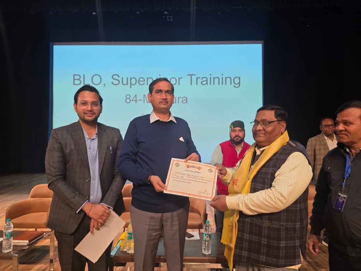 Emphasis on correcting mapping errors, 50 BLOs honored