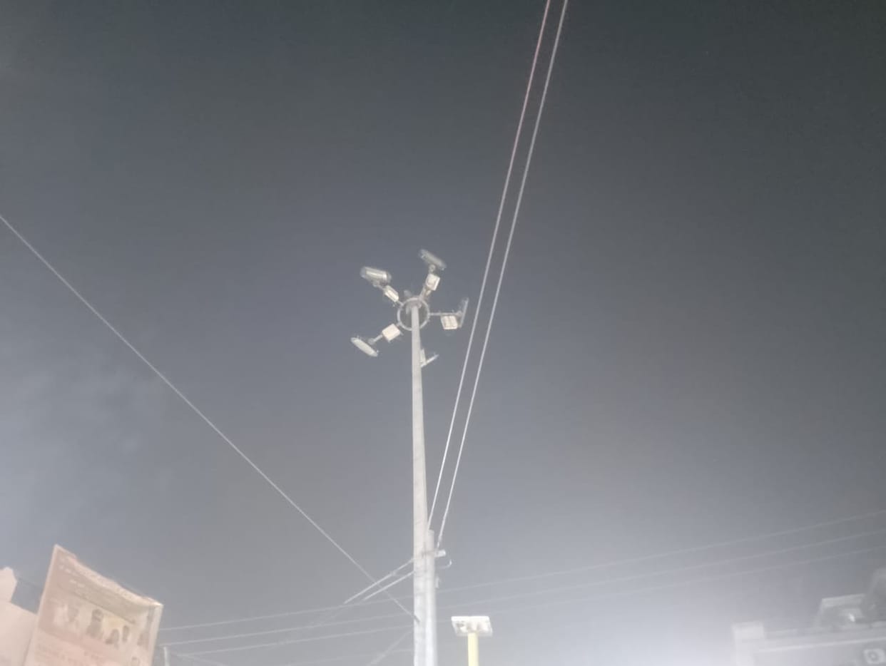 The streetlights in the posh areas and main roads are out of order.