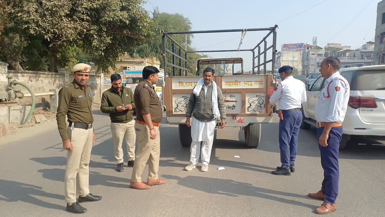 People were made aware by installing reflectors on tractor-trolleys.