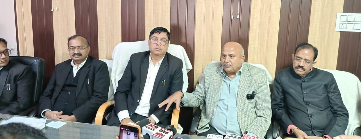 Demand for creation of separate capital and High Court in the state