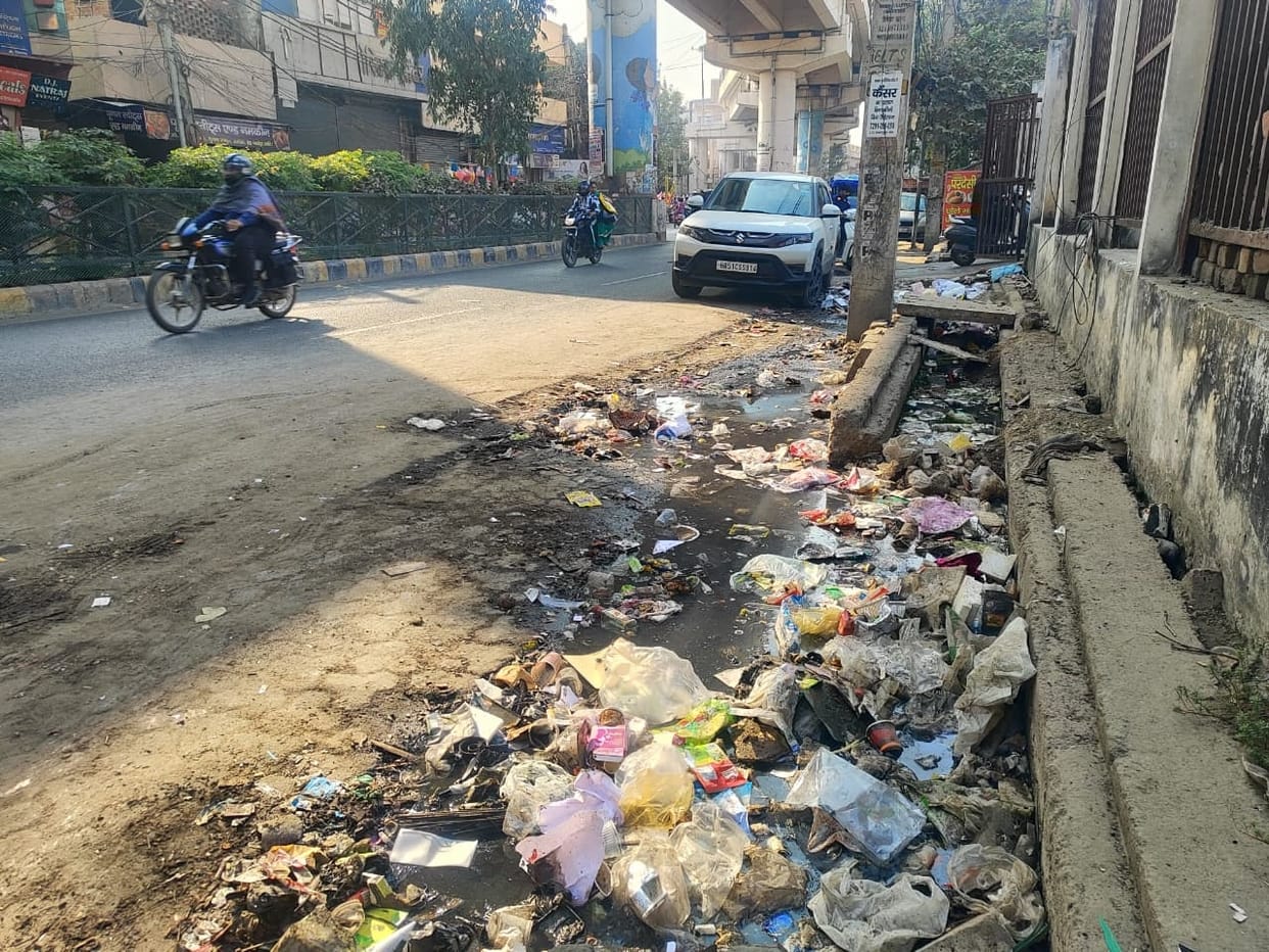Incomplete preparations for the cleanliness survey, drains not even cleaned for two years