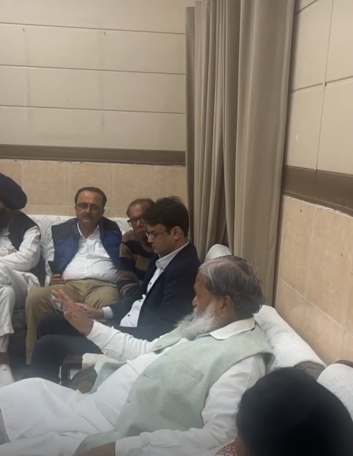 Minister demands account of Rs 20 crore given from voluntary fund