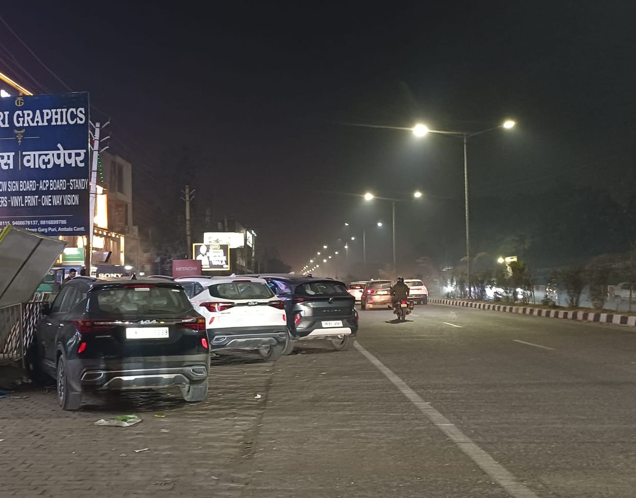 Parking vehicles on national highways becoming a threat to road safety
