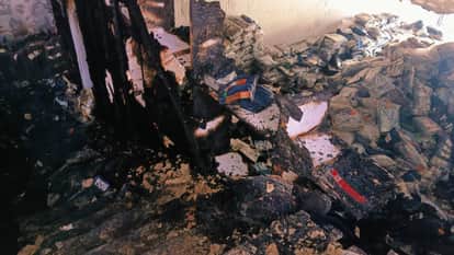 Fire broke out in Bardahiya market, causing panic at midnight