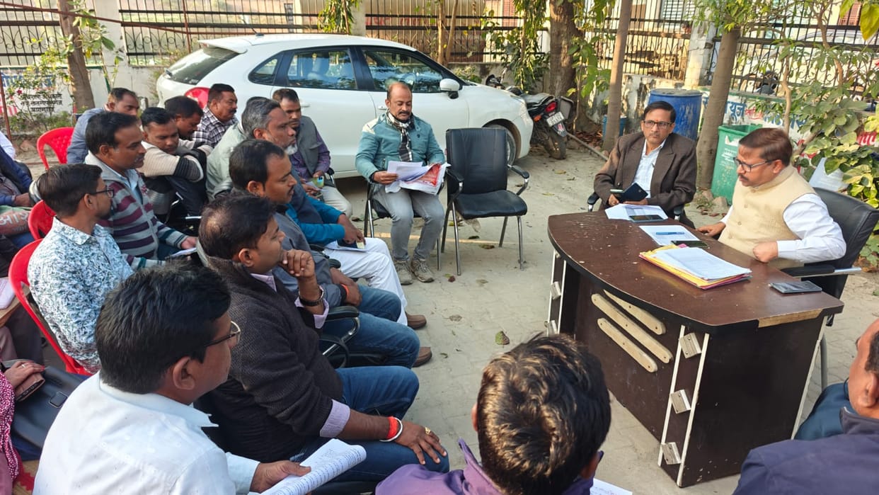 FIR ordered against one BLO for negligence in SIR, notice to three