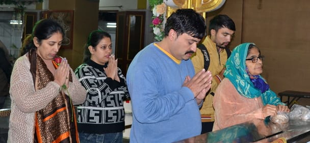 Margashirsha Purnima: Prayers and prayers were offered in temples, seeking prosperity.