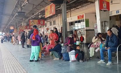 Waiting for Intercity train from night to morning