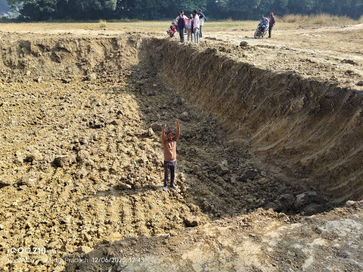 Attempt to crush Nagar Panchayat President with a dumper while he was trying to stop illegal mining