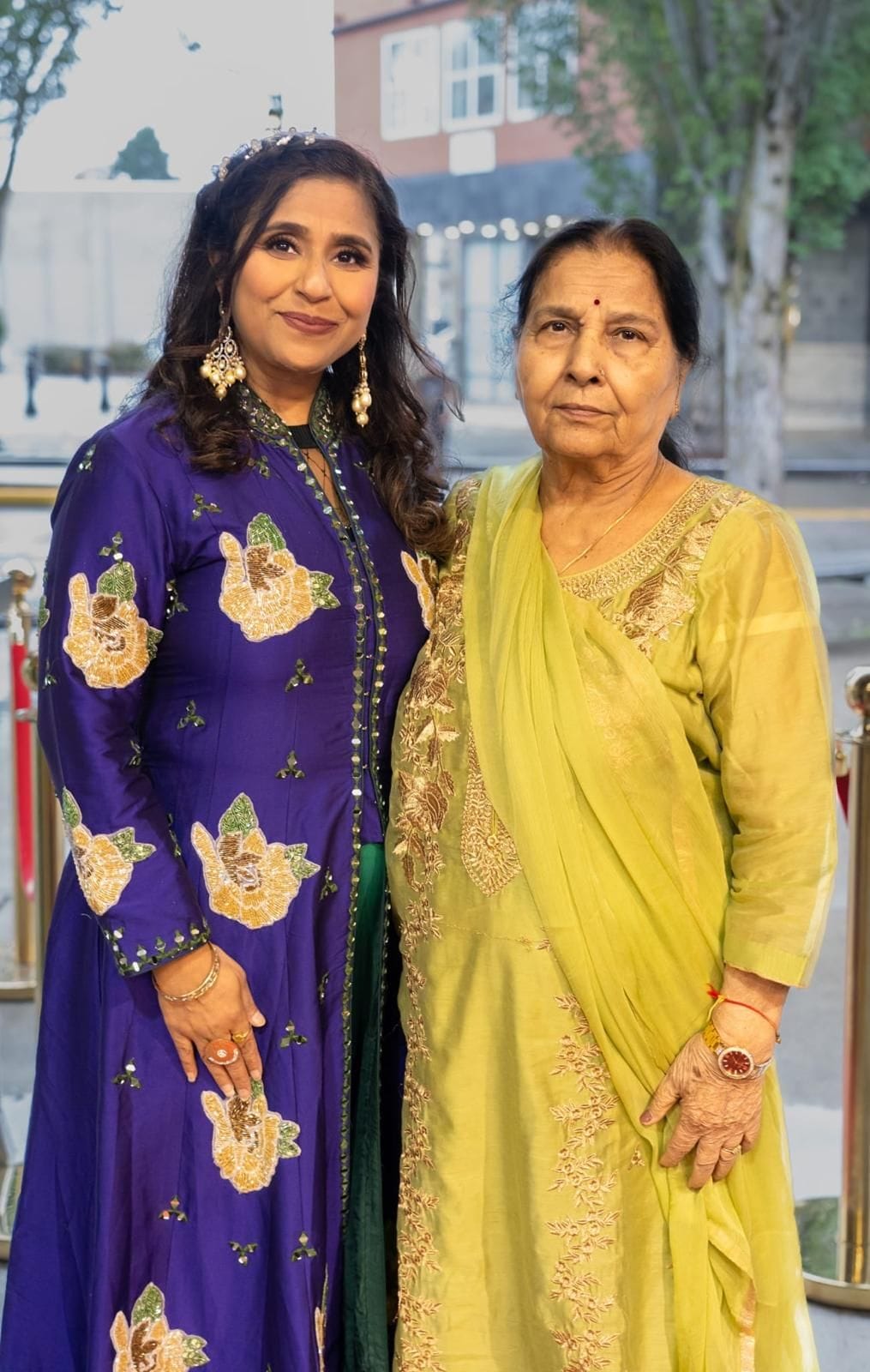 Lucknow's daughter Maneka creates history, becomes city council member in Redmond, USA