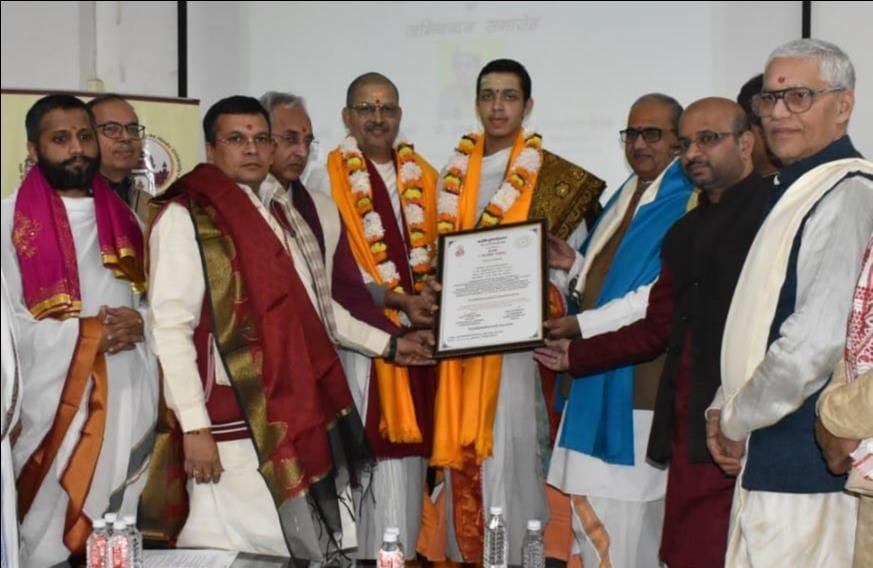 Respect for the scholar of Vedic mantras is respect for Narayana himself