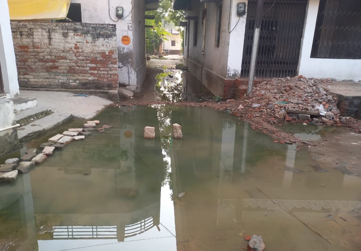 Contaminated water flowing on the road, traffic stopped in Brahmin Basti
