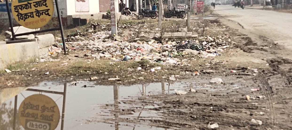 Villagers are troubled by the dirt and water near the secretariat of Chhajpur Khurd village.