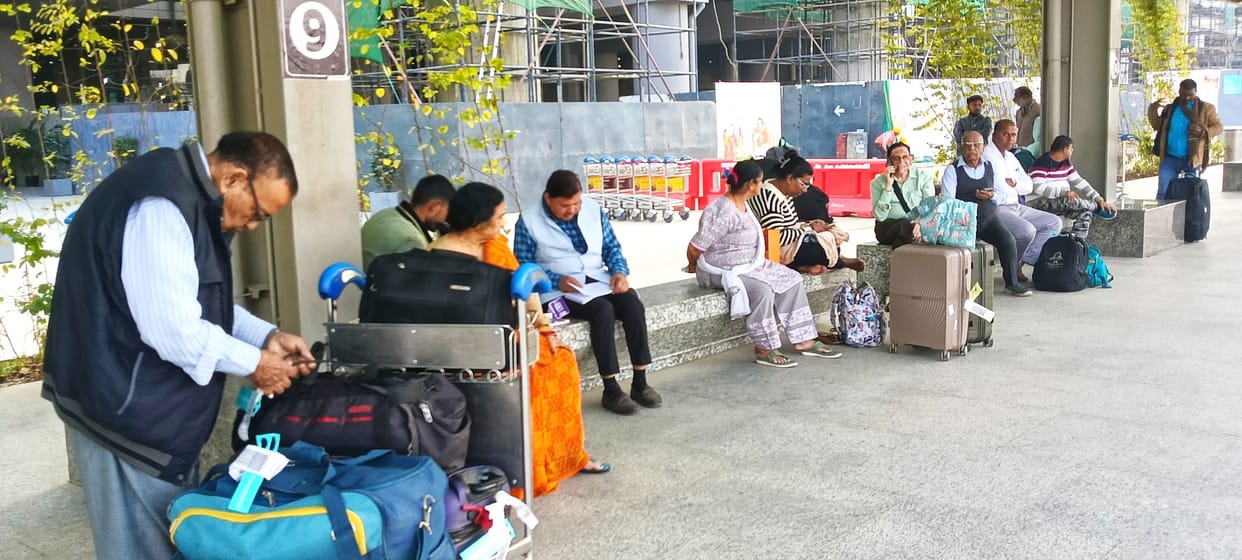 Passengers stranded at the airport all day have lost both patience and pocket money.