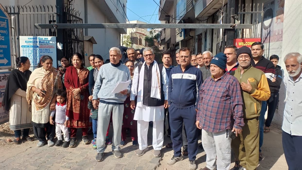 Protests were held against the supply of contaminated water to homes.