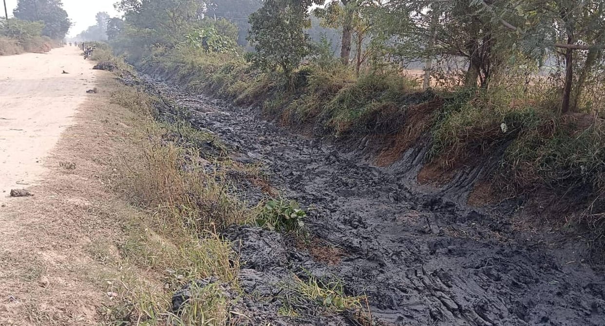 In the name of canal cleaning, lip service is being done, the ditches are not being filled.