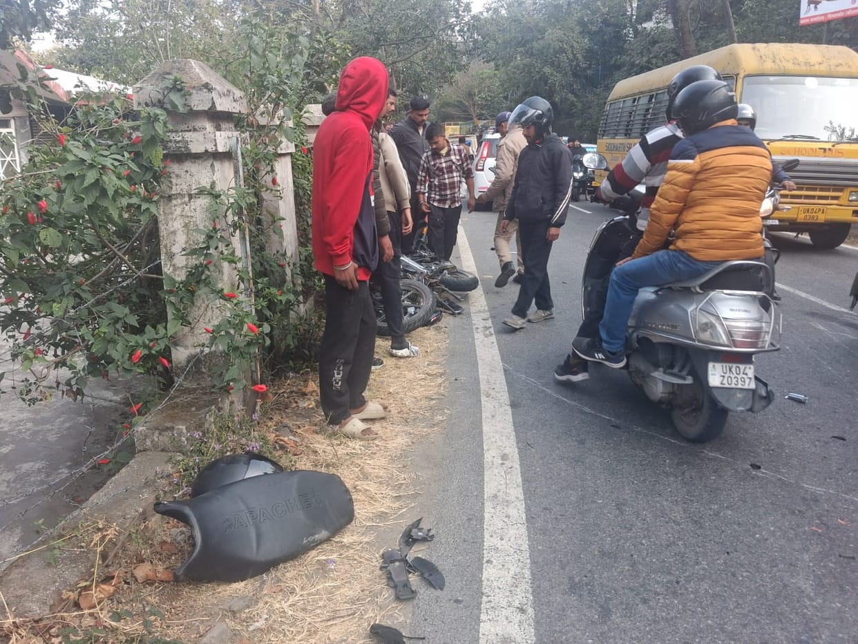 Bike collides with truck, youth dies, friend injured