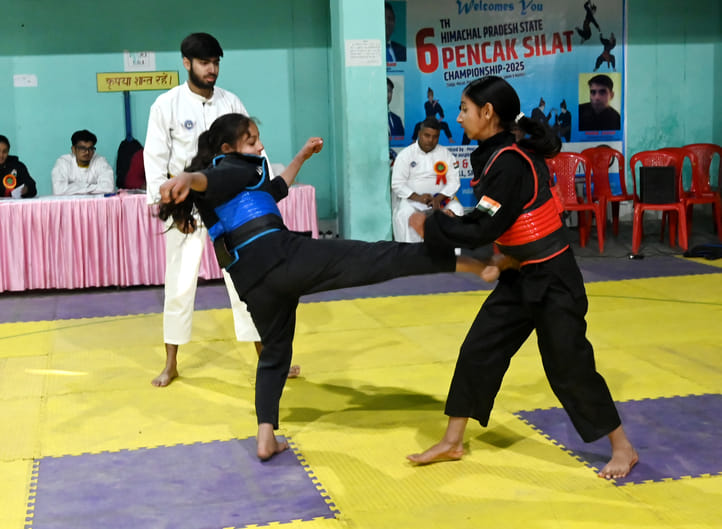Alisha Ansari of Sirmaur won the gold medal in the 24 kg weight category.