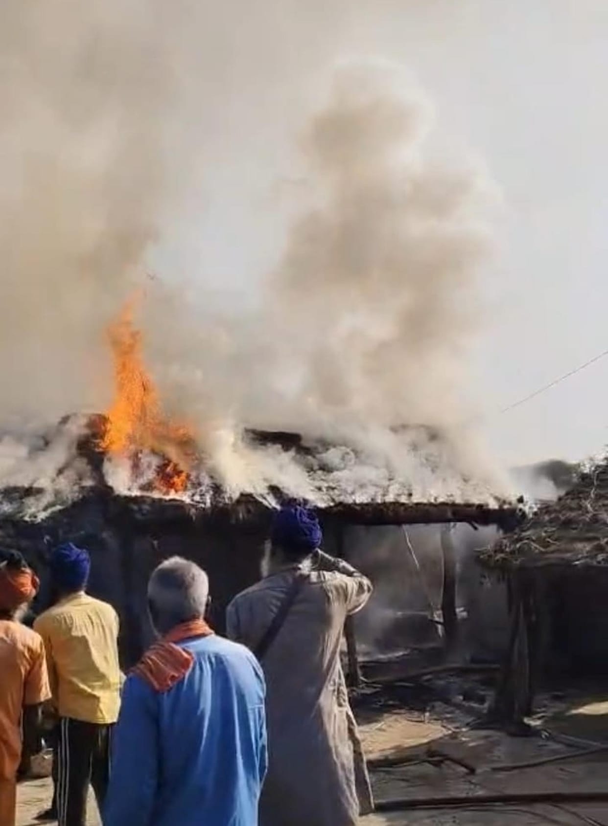 All the belongings of two houses burnt due to fire