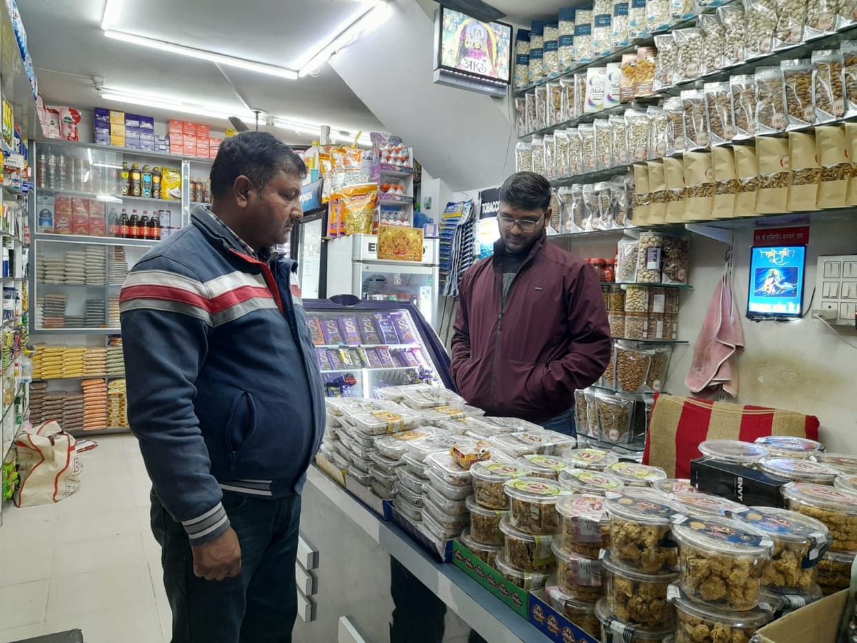 With the increase in winter, the demand for dry fruits has increased.